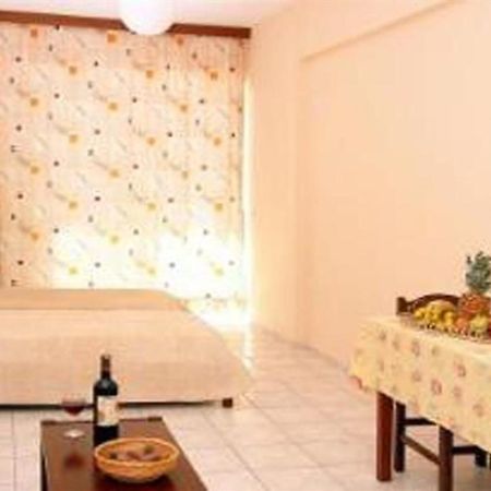 Sfáka Danaos Beach Apartments מראה חיצוני תמונה