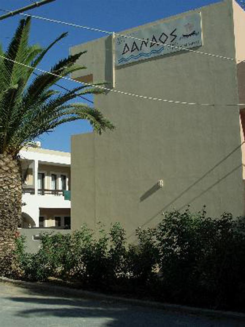 Sfáka Danaos Beach Apartments מראה חיצוני תמונה